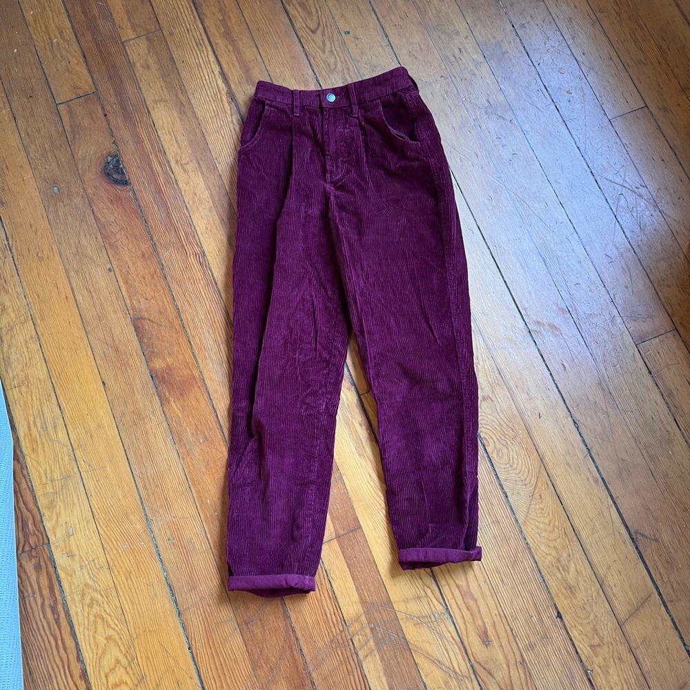 Hollister Corduroy Pants, Size US 0, Maroon Ribbed